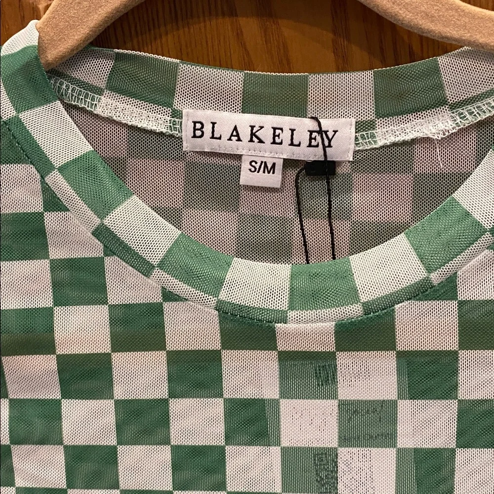 NWT Blakely Green Checkered Mesh Long Sleeve Top size S/M - Picture 2 of 3